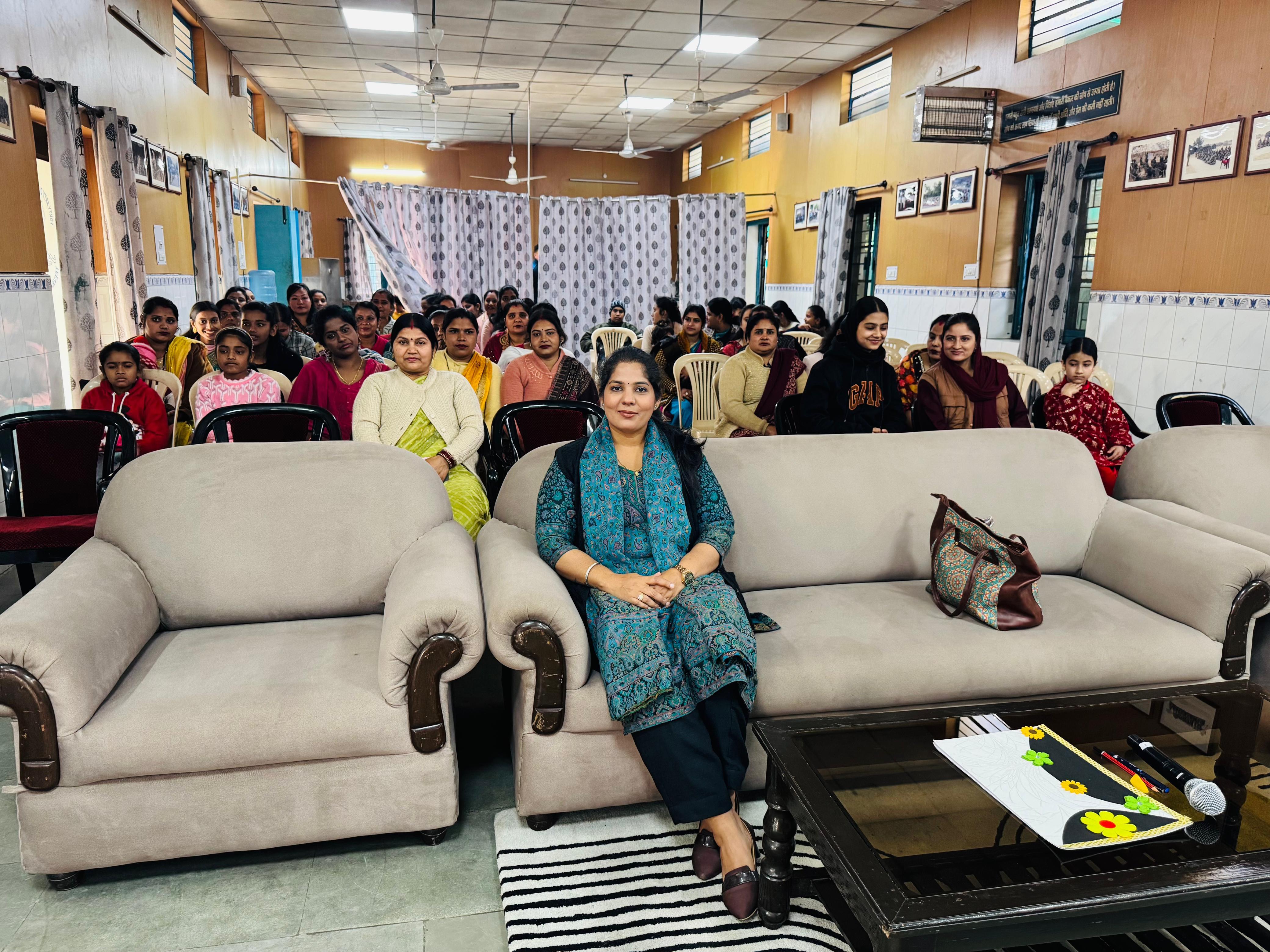 Dr. Deepshikha Sharma – Best Psychologist Greater Noida